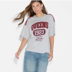 Target Gray Graphic 'Queens 1923' Tee with Maroon Accents